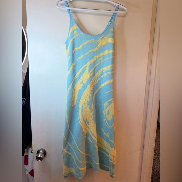 Dresses & Skirts - Blue & Yellow Abstract Knit Sleeveless Dress – Soft Stretchy Fit size medium